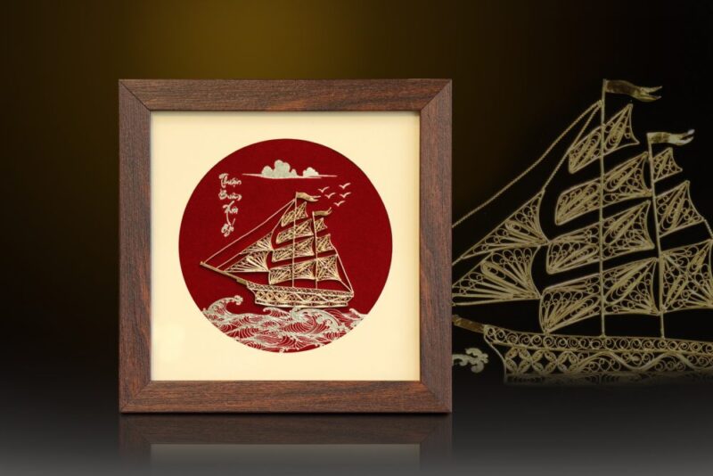 Tranh thuyền bạc mạ vàng 24k để bàn