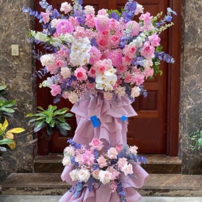 Kệ Hoa Khai Trương Pastel - Dịu Dàng Tỏa Sáng