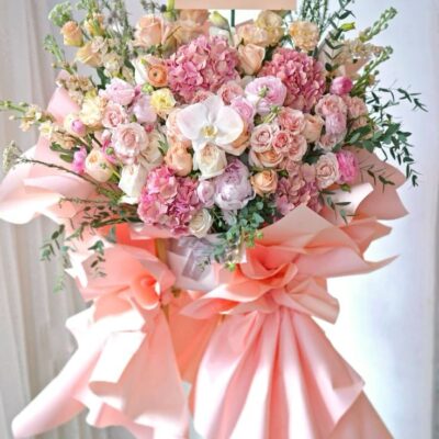 Kệ Hoa Khai Trương - Hồng Vân Rạng Rỡ
